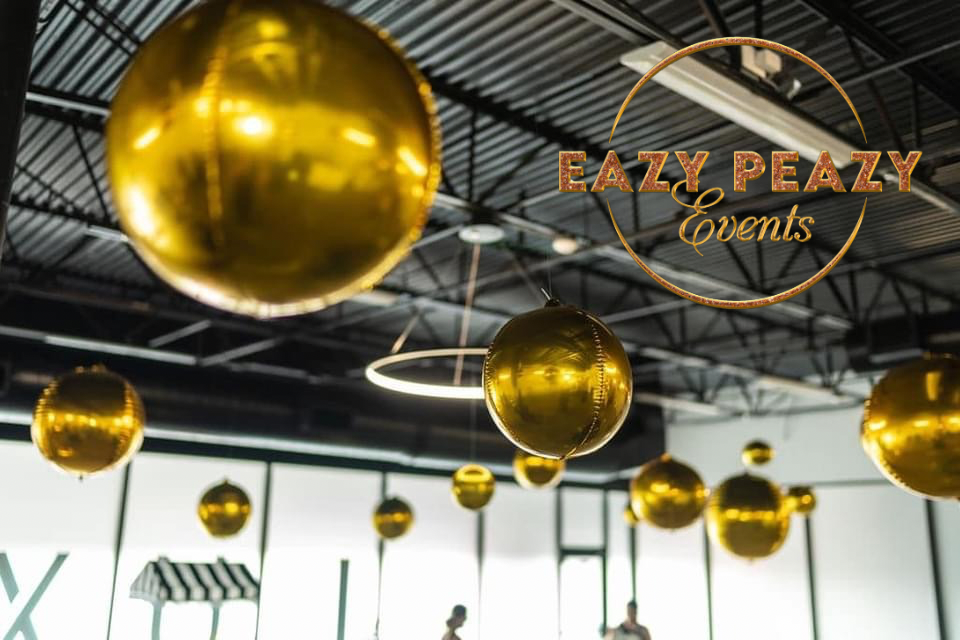 Eazy Peazy Events Houston Tx upscale balloon decor gold Ceiling balloons 1 Balloon Decor